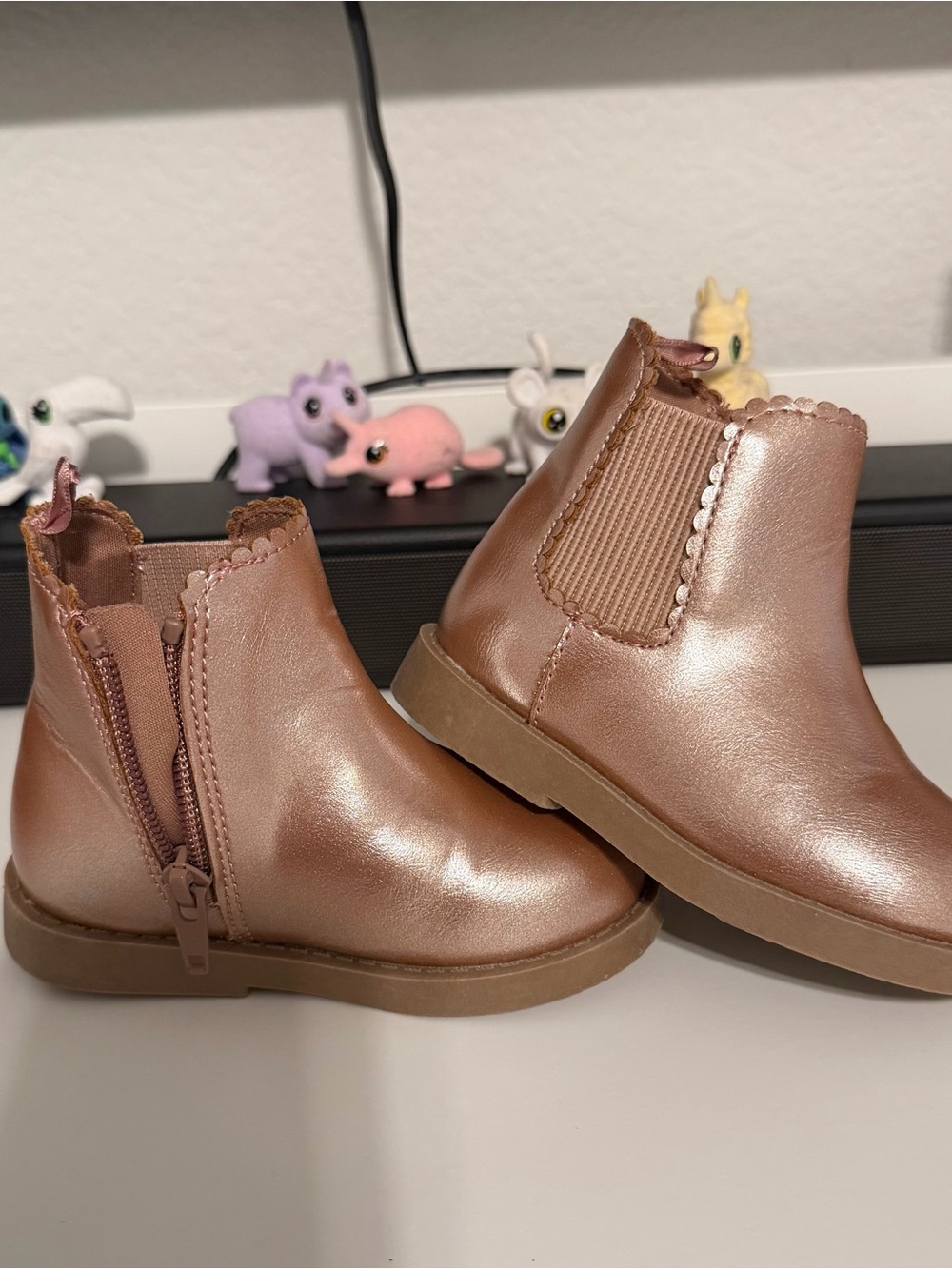 Old Navy Rose Gold Chelsea Boots for Kids